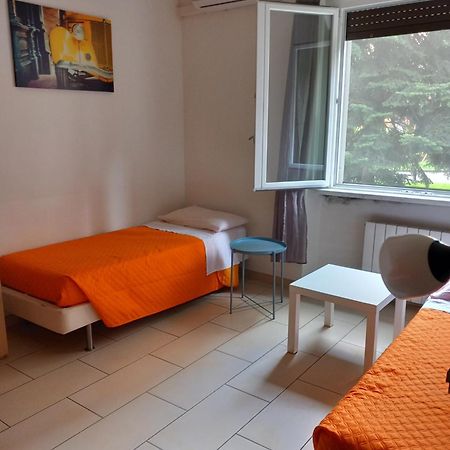 Apartamento Vicino Policlinico San Donato Сан-Донато-Миланезе Экстерьер фото